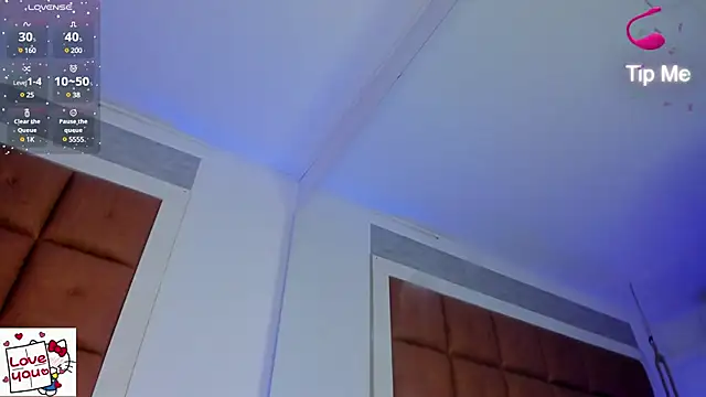 Snapshot of MikeFonsexx chatting on 02/10/25, 01:35 MikeFonsexx online show from 02/10/25, 01:35