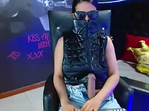 VALERY MEER online show from 12/02/24, 03:03