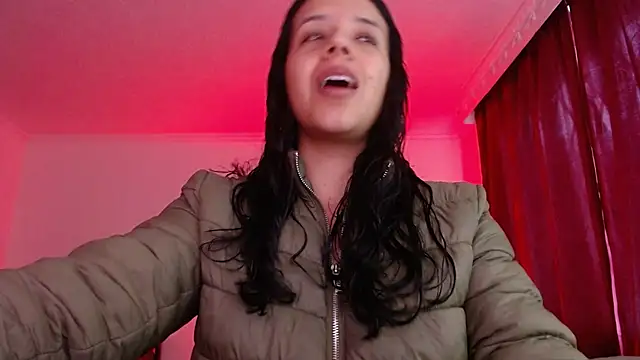 VALERY MEER online show from 04/06/26, 11:44