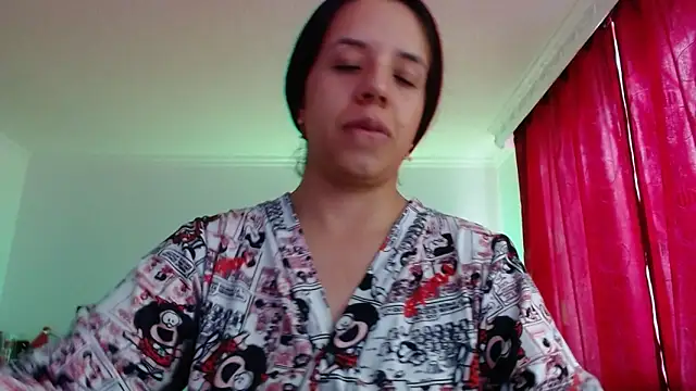 Snapshot of VALERY_MEER chatting on 04/20/26, 11:35 VALERY MEER online show from 04/20/26, 11:35