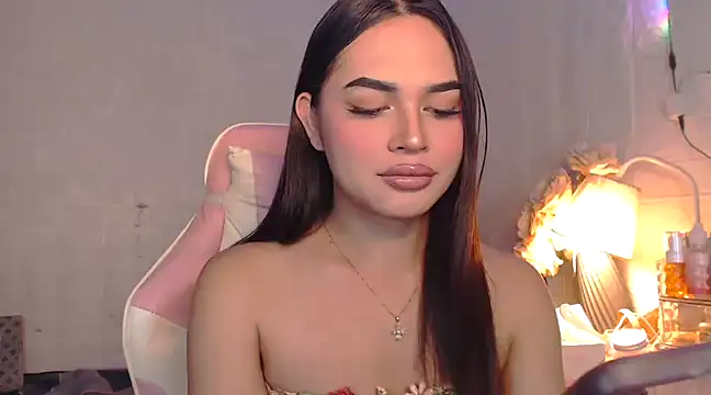 Ashely Lewis online show from 02/07/25, 12:06