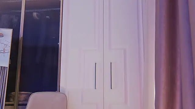 MilaDYstarlight online show from 03/07/25, 08:22