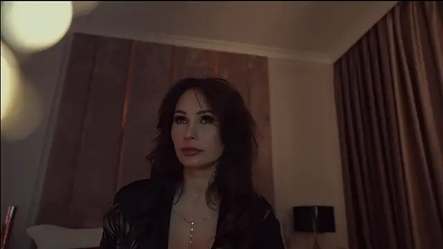 Snapshot of MilaDYstarlight chatting on 03/08/26, 05:17 MilaDYstarlight online show from 03/08/26, 05:17