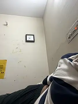 Snapshot of debu46 chatting on 03/21/26, 04:10 debu46 online show from 03/21/26, 04:10