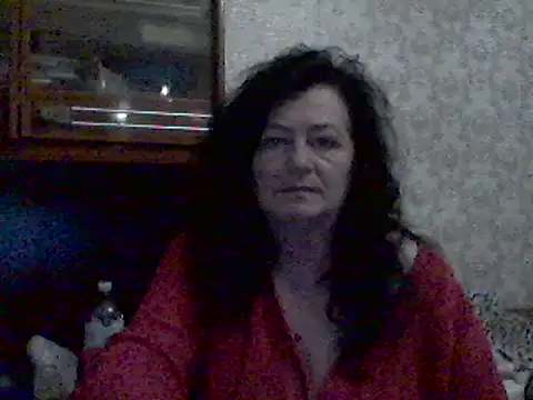 Snapshot of GypsiQueen2 chatting on 02/28/25, 03:59 GypsiQueen2 online show from 02/28/25, 03:59
