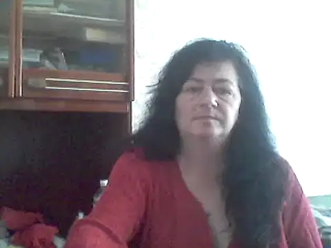 Snapshot of GypsiQueen2 chatting on 03/21/25, 10:17 GypsiQueen2 online show from 03/21/25, 10:17