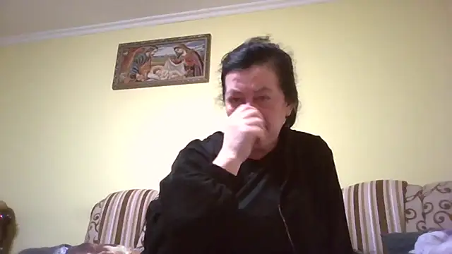 Snapshot of GypsiQueen2 chatting on 02/22/26, 05:11 GypsiQueen2 online show from 02/22/26, 05:11