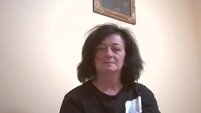 Snapshot of GypsiQueen2 chatting on 05/10/26, 07:52 GypsiQueen2 online show from 05/10/26, 07:52