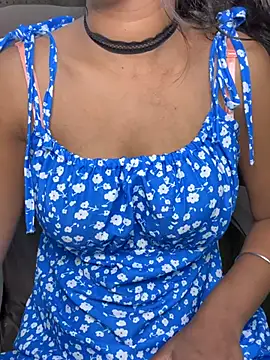 SCHOOL Girl 0 online show from 06/18/26, 12:55