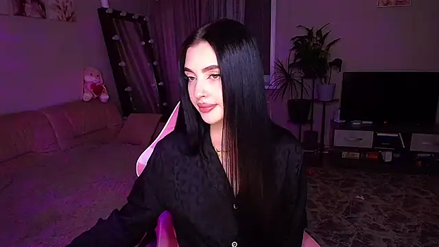   Malika   online show from 12/19/25, 05:20