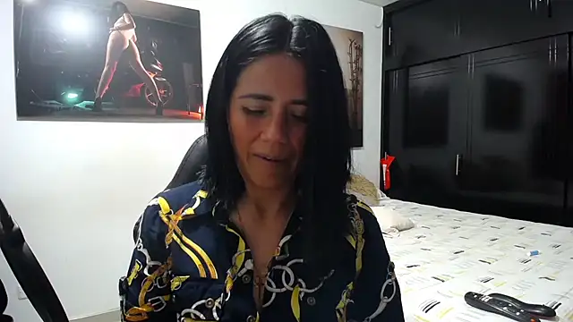 Snapshot of sharoon_cheerry chatting on 02/19/26, 05:53 sharoon cheerry online show from 02/19/26, 05:53