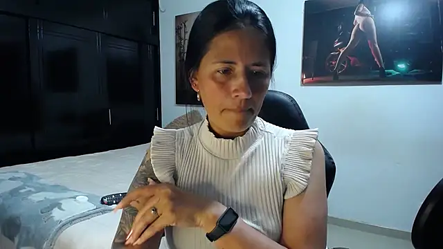 Snapshot of sharoon_cheerry chatting on 02/28/26, 02:51 sharoon cheerry online show from 02/28/26, 02:51