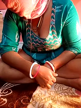 Snapshot of Bengali-boudi chatting on 01/09/25, 06:15 Bengali-boudi online show from 01/09/25, 06:15