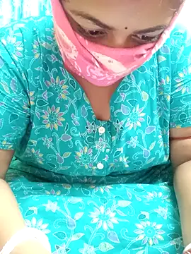 Snapshot of Bengali-boudi chatting on 10/03/25, 06:49 Bengali-boudi online show from 10/03/25, 06:49