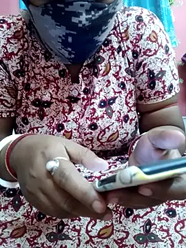 Snapshot of Bengali-boudi chatting on 11/30/25, 06:12 Bengali-boudi online show from 11/30/25, 06:12