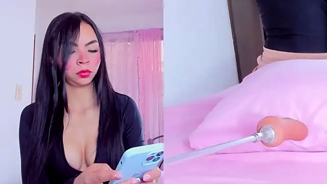 Snapshot of Sweet_Susie_ chatting on 12/22/24, 08:36 Sweet Susie  online show from 12/22/24, 08:36