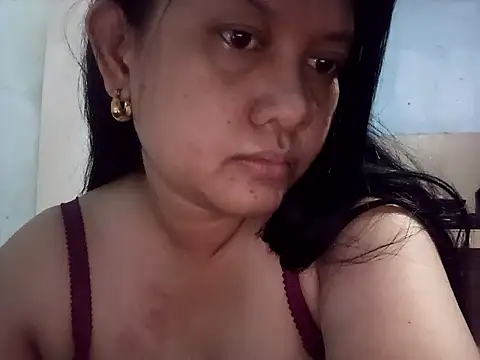 Snapshot of Honeybun25 chatting on 01/15/26, 03:38 Honeybun25 online show from 01/15/26, 03:38