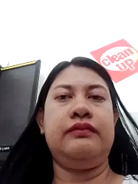 Snapshot of Honeybun25 chatting on 02/23/26, 03:37 Honeybun25 online show from 02/23/26, 03:37