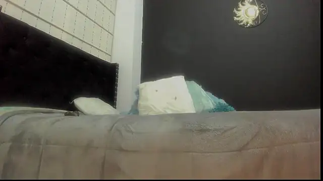 amareto queen online show from 02/09/25, 05:54