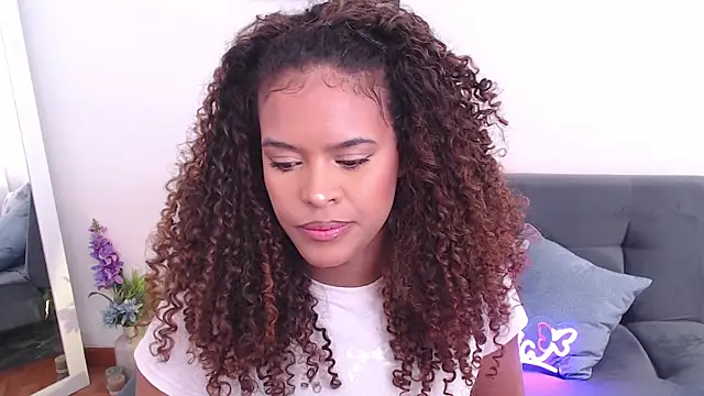 Snapshot of Amelia_bss chatting on 02/10/25, 01:55 Amelia bss online show from 02/10/25, 01:55