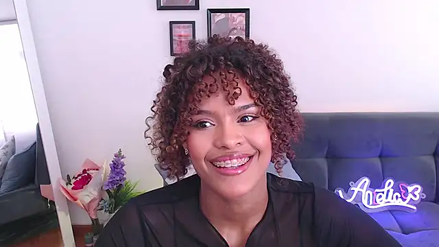 Amelia bss online show from 02/19/25, 02:01