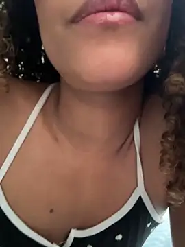 Snapshot of Amelia_bss chatting on 03/07/26, 12:13 Amelia bss online show from 03/07/26, 12:13