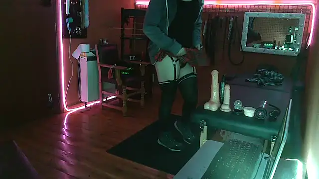 Ginny-the-bdsm-nympho online show from 02/02/25, 05:37