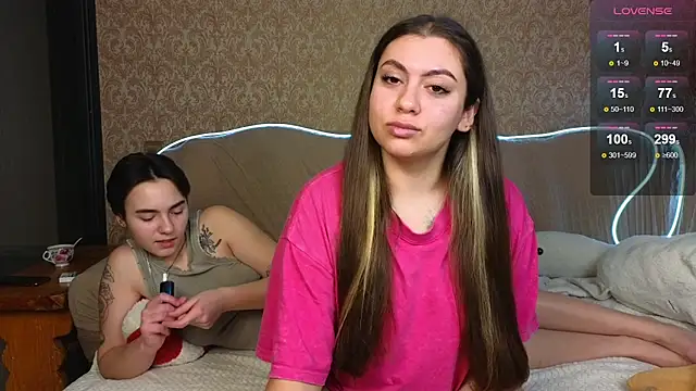 Snapshot of twobabesweet chatting on 01/23/25, 05:02 twobabesweet online show from 01/23/25, 05:02