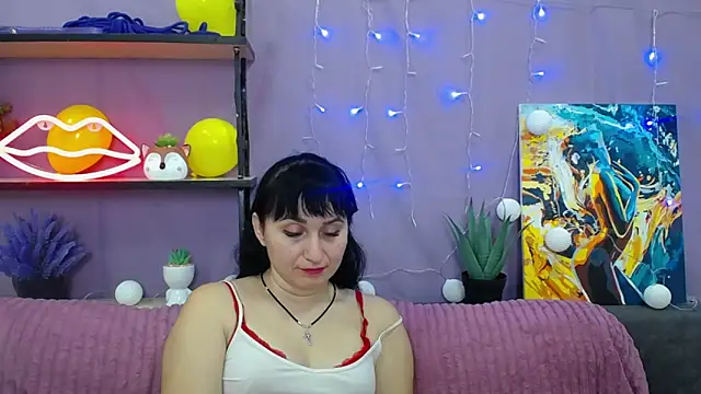 NinaFlawlees online show from 01/27/25, 02:42