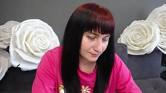 NinaFlawlees online show from 09/14/25, 12:04