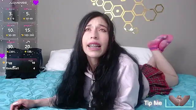 Snapshot of adriscute chatting on 01/10/25, 06:20 adriscute online show from 01/10/25, 06:20