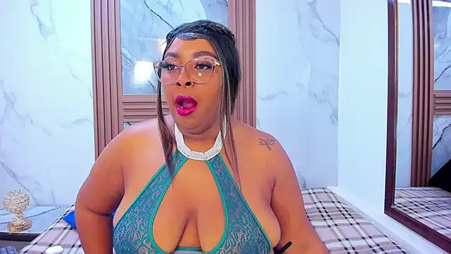 Snapshot of HannyMansonh chatting on 01/25/25, 06:23 HannyMansonh online show from 01/25/25, 06:23