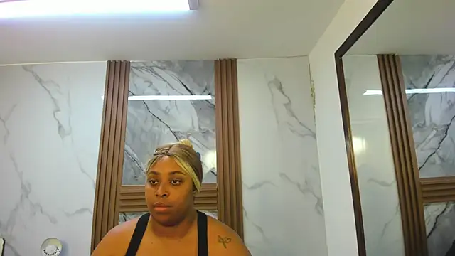 Snapshot of HannyMansonh chatting on 02/26/25, 02:48 HannyMansonh online show from 02/26/25, 02:48