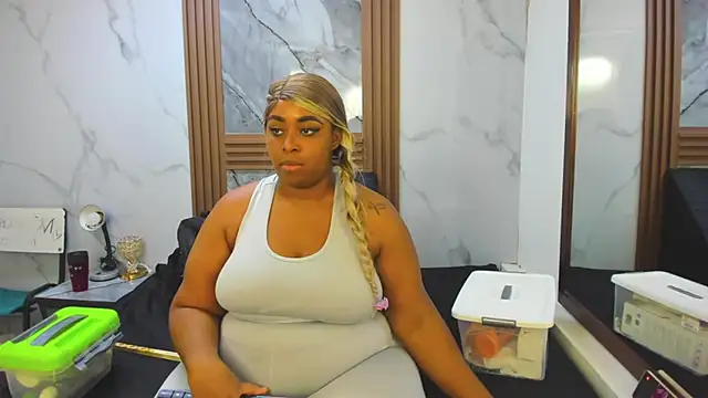 Snapshot of HannyMansonh chatting on 02/28/25, 03:04 HannyMansonh online show from 02/28/25, 03:04