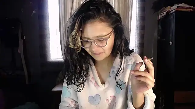 Snapshot of Hathorlove chatting on 02/21/26, 05:25 Hathorlove online show from 02/21/26, 05:25