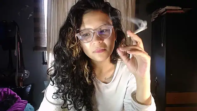 Snapshot of Hathorlove chatting on 02/27/26, 10:21 Hathorlove online show from 02/27/26, 10:21