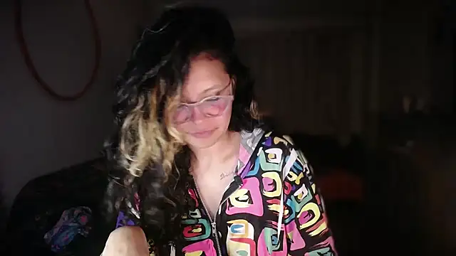 Hathorlove online show from 04/02/26, 06:00