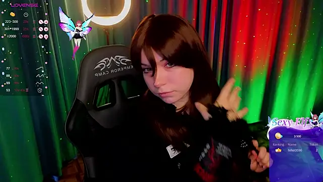 Snapshot of zelda_1 chatting on 12/13/24, 07:15 zelda 1 online show from 12/13/24, 07:15