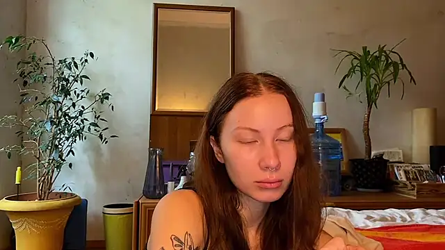 Snapshot of elfess chatting on 09/26/25, 07:45 elfess online show from 09/26/25, 07:45