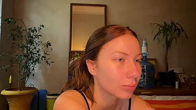 Snapshot of elfess chatting on 10/05/25, 06:45 elfess online show from 10/05/25, 06:45