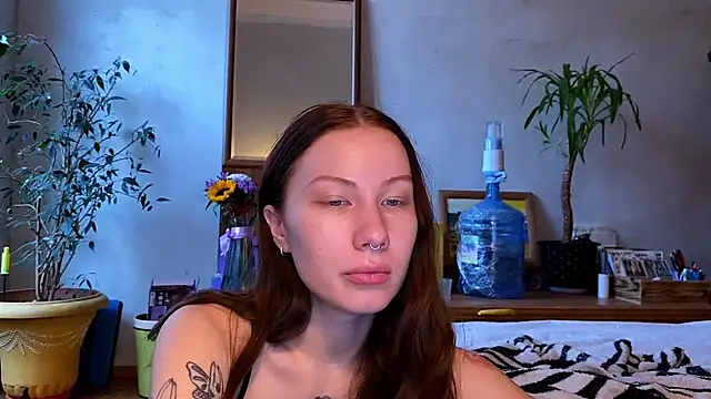 Snapshot of elfess chatting on 10/23/25, 09:41 elfess online show from 10/23/25, 09:41