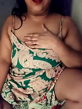 Snapshot of sassy_horny chatting on 12/05/24, 08:11 sassy horny online show from 12/05/24, 08:11