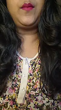 Snapshot of sassy_horny chatting on 10/28/25, 09:50 sassy horny online show from 10/28/25, 09:50