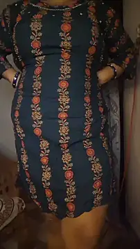 Snapshot of sassy_horny chatting on 11/04/25, 09:25 sassy horny online show from 11/04/25, 09:25