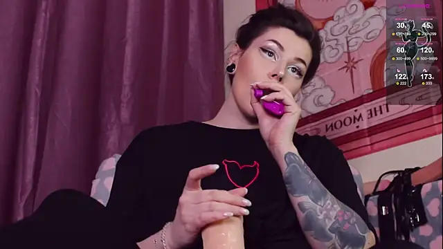 Luna Blake online show from 02/15/25, 04:34