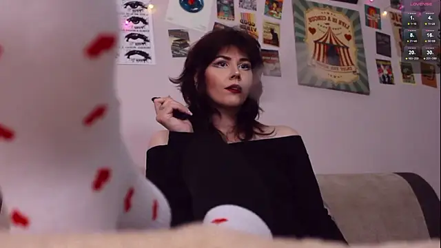 Luna Blake online show from 03/01/26, 11:23