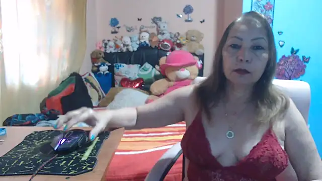 milfeddy  online show from 10/28/25, 12:52