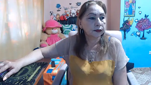 Snapshot of milfeddy_ chatting on 06/15/26, 07:49 milfeddy online show from 06/15/26, 07:49