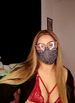 Snapshot of Bayan-Queen chatting on 03/11/25, 10:09 Bayan-Queen online show from 03/11/25, 10:09