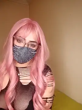 Snapshot of Bayan-Queen chatting on 03/17/25, 10:49 Bayan-Queen online show from 03/17/25, 10:49